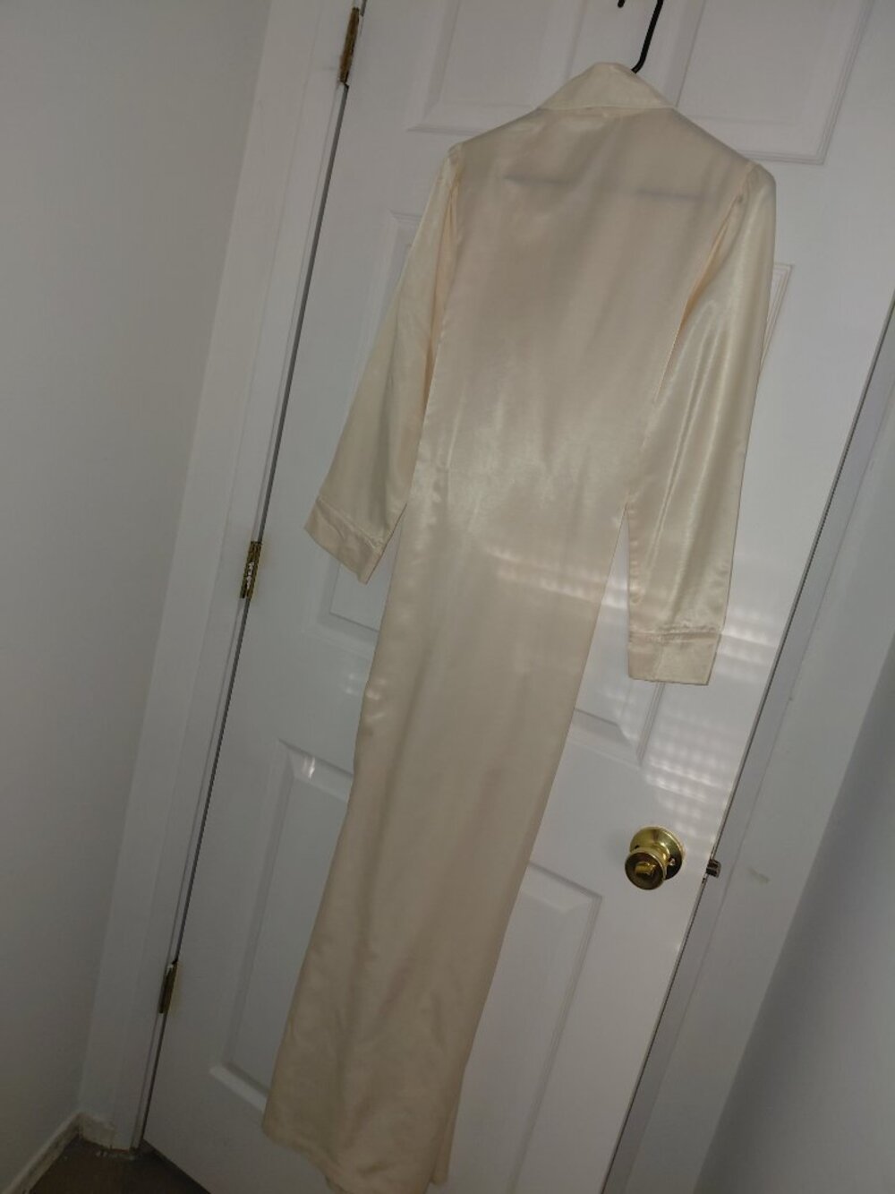 Barbizon Pale Pink Robe - Picture 2 of 5